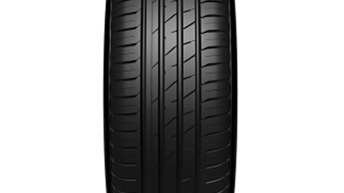 Buy CEAT SECURADRIVE 165/80 14 Tubeless - Car Tyre | Tyrehub